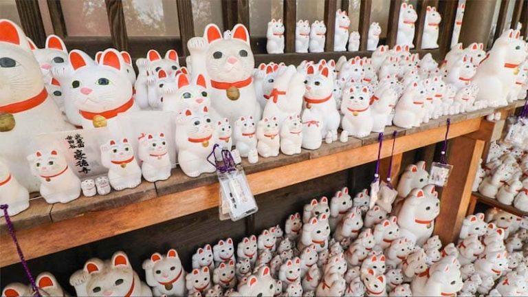 Lucky Cat Shrine Tokyo